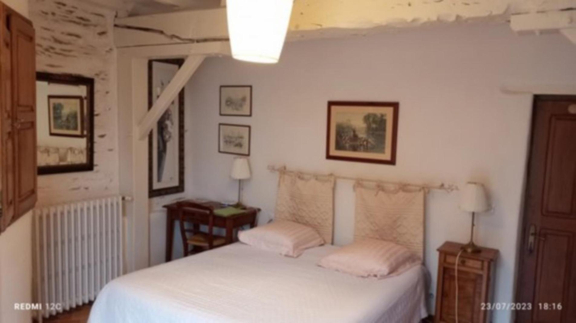 Chambre D'Hotes Saint Jacob Relais De Chasse Du XVIII Siecle Les Fougerets Экстерьер фото